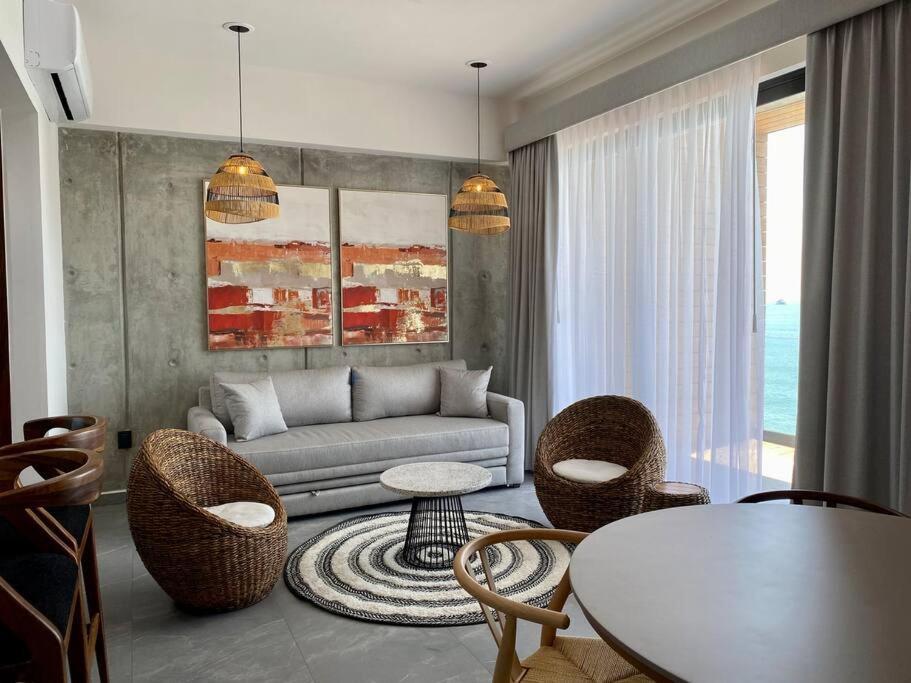 Departamento Catania Con Vista Al Mar Apartment มาซาตลัน ภายนอก รูปภาพ