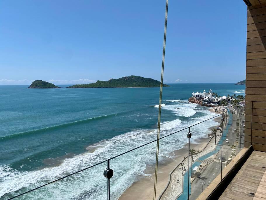 Departamento Catania Con Vista Al Mar Apartment มาซาตลัน ภายนอก รูปภาพ